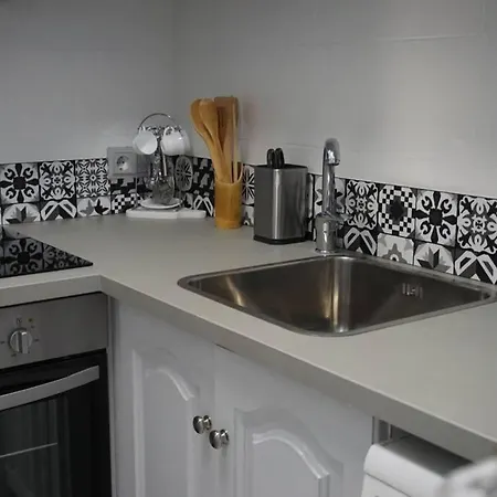 Enzo Apartment *